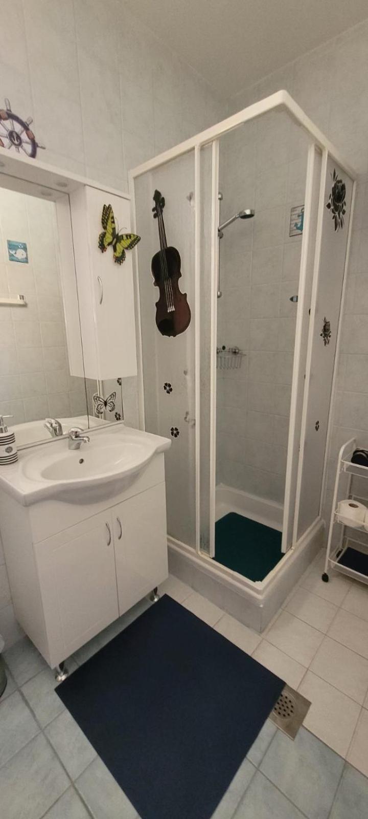 Apartmani Sojka Ровин Екстериор снимка